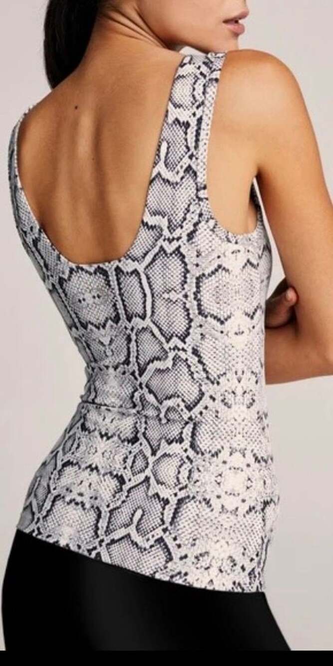 Varley Aletta Vest Tank Built in Bra Ivory Cobra Print Medium Luxury Chic
